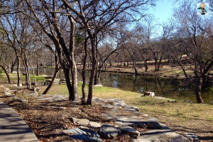 Memorial Park, Round Rock, Texas, dog walking, memorials, history, WWII, Vietnam, Brushy Creek, river walk, stairs, workout, outdoors, dogs, exercise, 